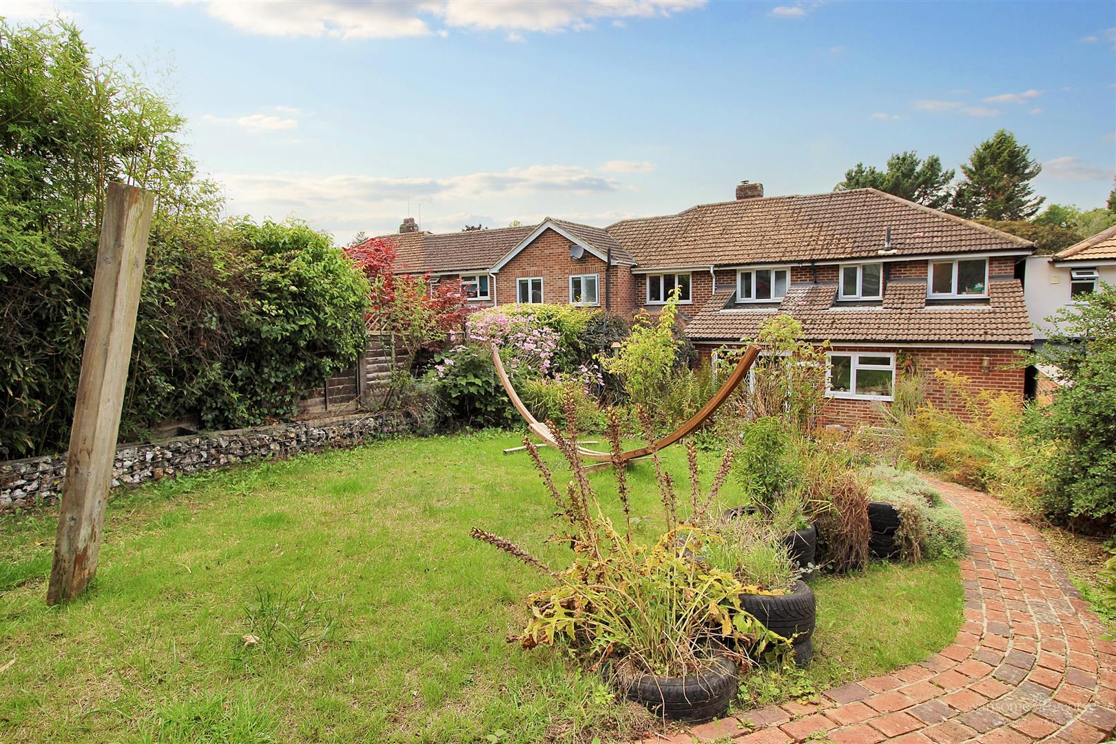 Overdown Road, Tilehurst, Reading